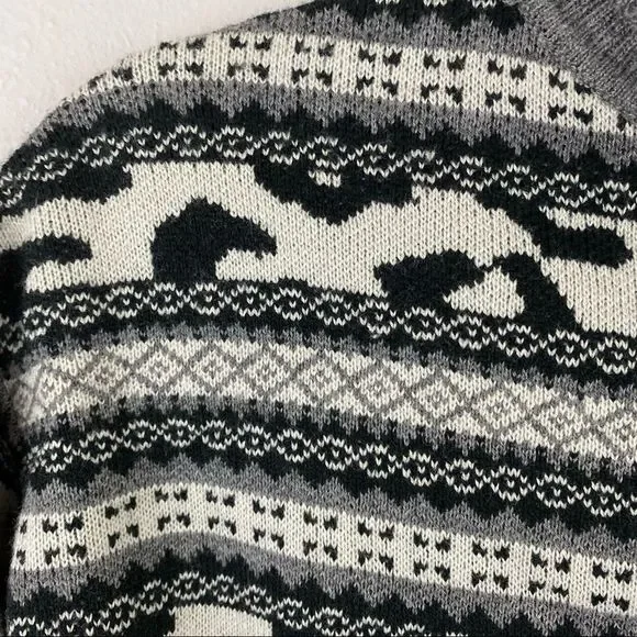 John + Jenn • Turtleneck Sweater - Picture 6 of 6